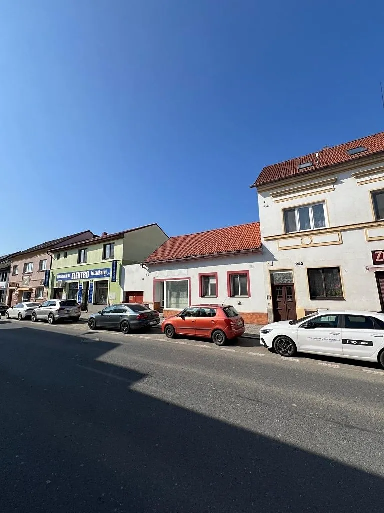 Prodej komerční nemovitosti 156 m²